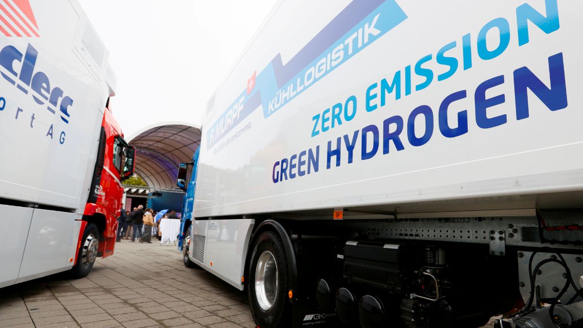 India's First Hydrogen Fuel Cell Bus Service In Ladakh To Transform